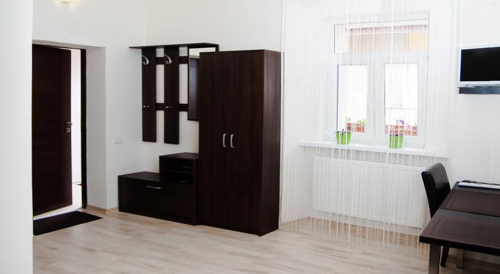 Leo Apartment Bratislava Exterior foto