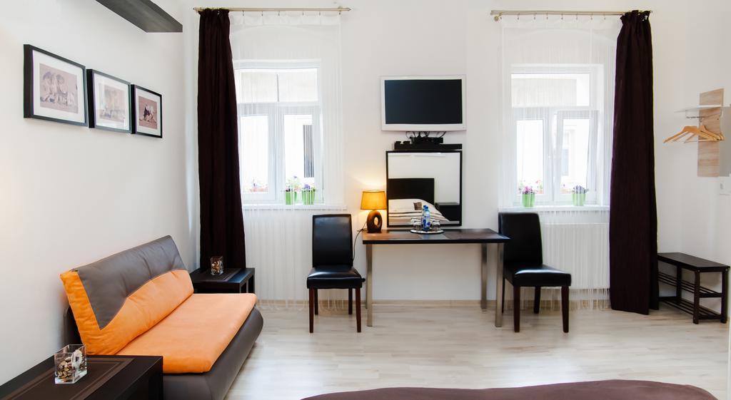 Leo Apartment Bratislava Exterior foto