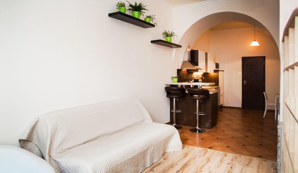 Leo Apartment Bratislava Exterior foto